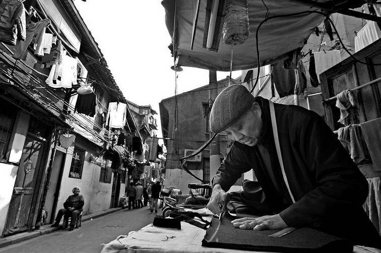 ���݌W(xu��)���b�ü��Ă�(g��)�W(xu��)У��