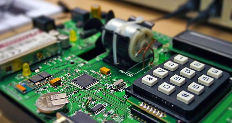 �ĳǙC(j��)�һ�w���W(xu��)У�ļҺ�