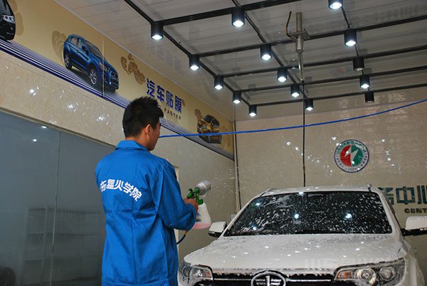 ɽ�|�ǻ��I(y��)��Ӗ(x��n)�W(xu��)У��܇���݌��I(y��)�n�̽�B