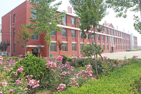 ���f�Єڄ�(d��ng)�����W(xu��)У�ò��ã�