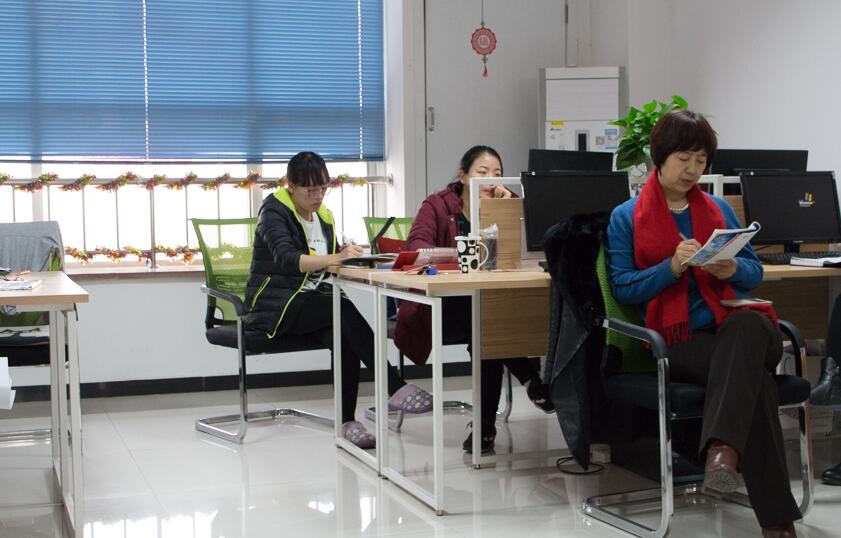 ���ώ��J(r��n)�� �v