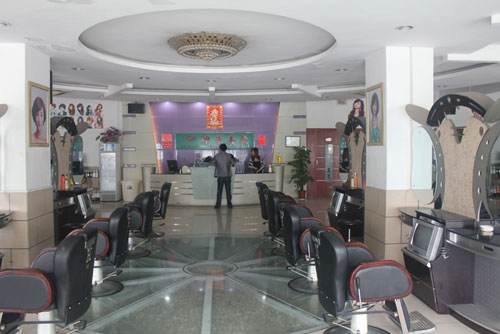 �ʝɟ��ݰl(f��)���������l(f��)�WУ��Ҏ(gu��)ģ�͎��Y��ô�ӣ�