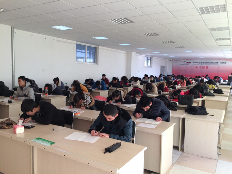 ɽ�|ʡ�H���̘I(y��)�W(xu��)У�����߿����W(xu��)�࡫�A���Ĵ�W(xu��)��(m��ng)��