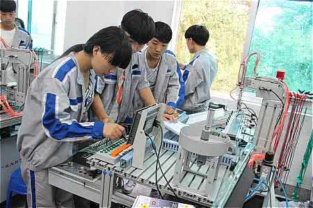 ܊У�̌W(xu��)Ժ�����Ļ�����