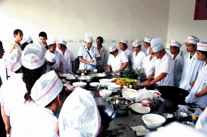 �ĳ����A��У�N�����I(y��)���܌W��ʲô��