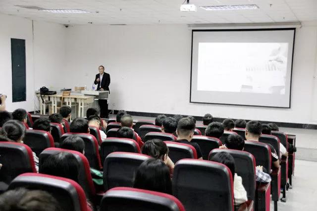 ���u���I(y��)���g(sh��)�W(xu��)Ժ��Ϣ���̌W(xu��)ԺУ���Z������ĸУ���v��