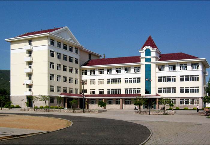 ���_���l(xi��ng)���O(sh��)�W(xu��)У�f˹�_(d��)�b��ʽ�����W(xu��)Ժ����ô�ӣ�