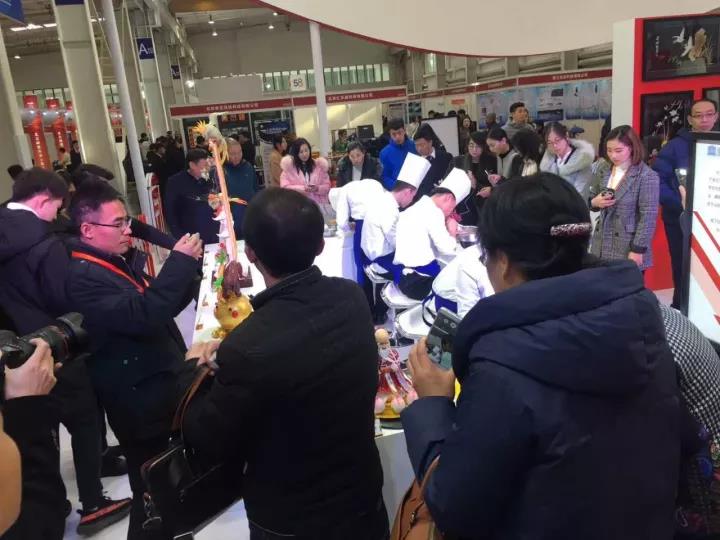 �{���I(y��)�WУ����2017�Ї����������I(y��)���ܲ��[��