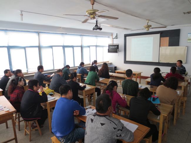 �Ͳ��Џ�(qi��ng)�I(y��)������Ӗ(x��n)�W(xu��)У��ô����