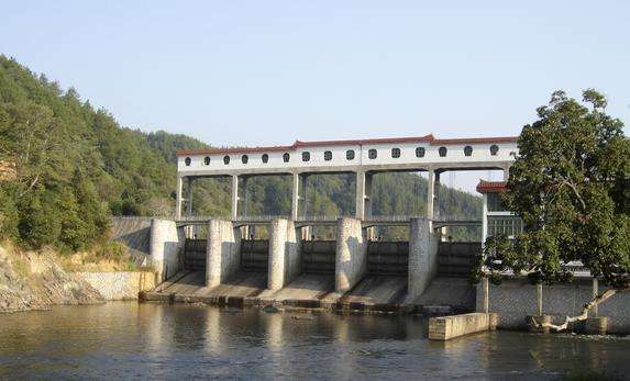 ɽ�|���V�����W(xu��)Ժ��ˮ���l(f��)�֪��������