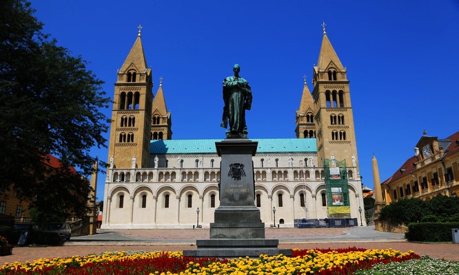 ���_���l(xi��ng)���O�WУ���I(y��)��(y��u)������Щ��