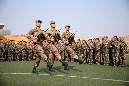 ���_(t��i)���l(xi��ng)���O(sh��)�W(xu��)У����ȫ��(gu��)���ܴ�ِ�x��ِ�ل�(chu��ng)�ѿ�(j��)��