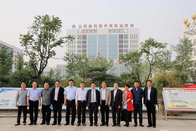 ���u��(sh��)�I(y��)���g(sh��)�W(xu��)Ժ�cɽ�|ʡ�����еȌ��I(y��)�W(xu��)У��ӆ�и�㕽Ӻ����k�W(xu��)�f(xi��)�h