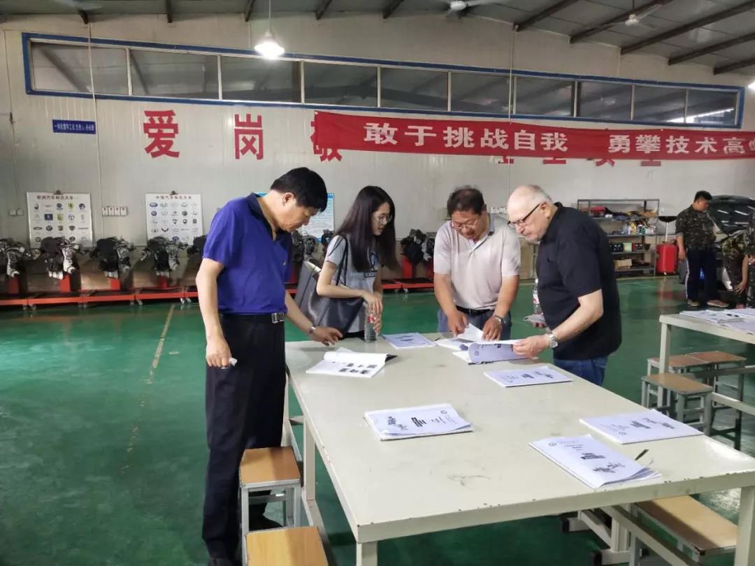 ������ه�{�����������Ͳ��м����W(xu��)Ժ�L���^�̻��