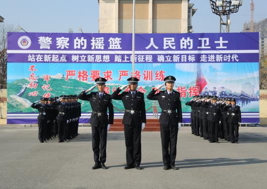 ɽ�|�|�I���˾���W(xu��)У���ڷ����ԺУ��������ͨԺУ�Æ���