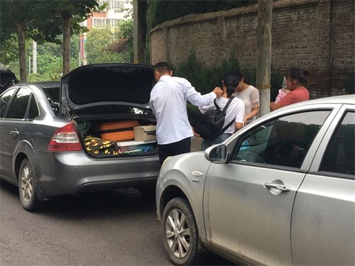 ���L(f��ng)ʮ�ﲻ���� ���_(k��i)���(y��ng)������ ����ӛ�H���̘I(y��)�W(xu��)У����У�^(q��)�_(k��i)�W(xu��)��һ�ܹ����o(j��)��(sh��)