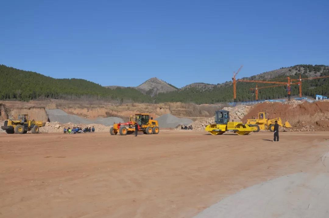 ɽ�|��·�����W(xu��)Ժ