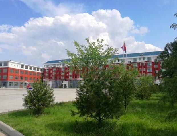 �R��Ƽ��Ļ����ތW(xu��)У����(j��)���R���l(w��i)У��������Щ���I(y��)��