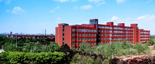 �H���м����W(xu��)Ժ