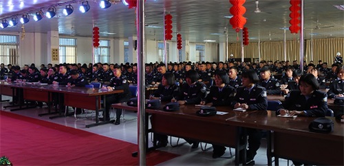 ɽ�|�|�I���˾���W(xu��)У¡���e�С����M���I(y��)�� �ل�(chu��ng)���x�͡��ӆT���