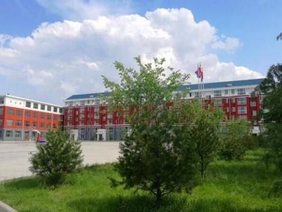 �R��Ƽ��Ļ����ތW(xu��)У����(j��)���R���l(w��i)У��