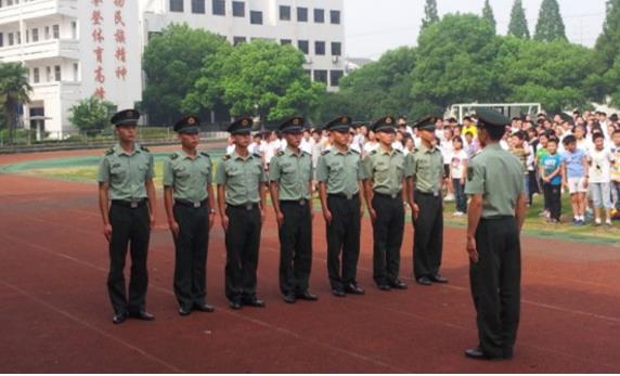 ɽ�|ʡ�(y��ng)��܊У�����ČW(xu��)��У�@������ô�ӣ�