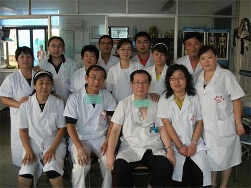 ���������o�t(y��)���I(y��)��Ӗ(x��n)�W(xu��)У��Ӗ(x��n)��ɫ����Щ��