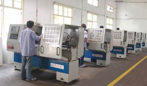 ��������ɭ�����WУ