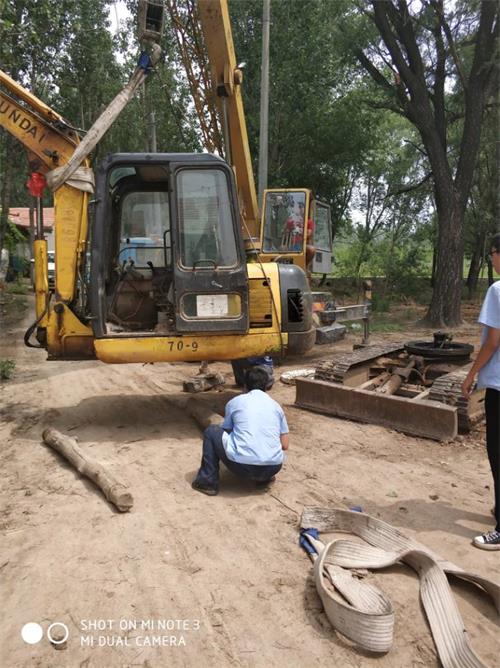 �����ھ�C��Ӗ(x��n)�W(xu��)У�W(xu��)��ʳ����ô��Q��