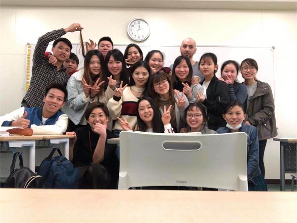 �H�������WУ�_�O���Z���I(y��)�����ձ���W����