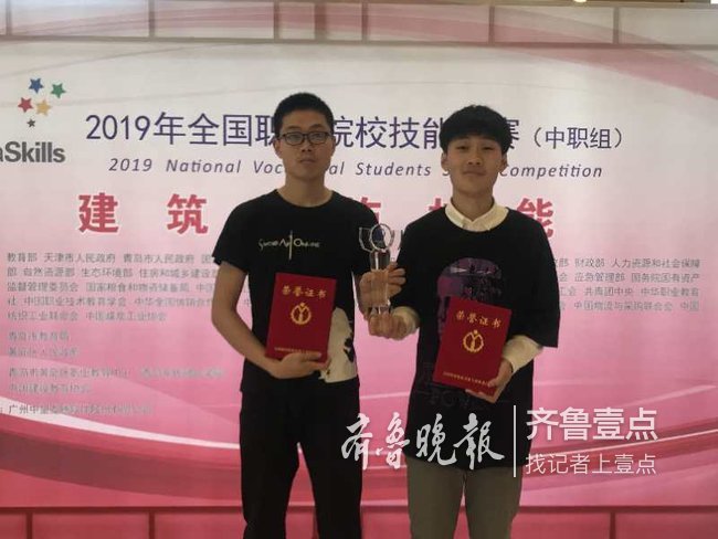 ���_���l(xi��ng)���O(sh��)�W(xu��)У�@�zС��(li��n)�֔ث@ȫ��У���ܴ�ِһ�Ȫ���