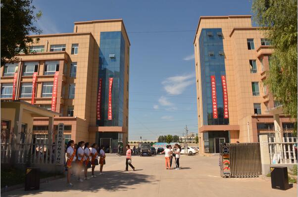 ��ʲô�x������ǿƼ����W(xu��)У��  