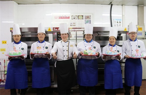 �W(xu��)����Ʒ���� �́�(l��i)ɽ�|�{(l��n)���I(y��)�W(xu��)У��