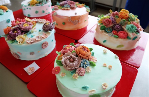 �W(xu��)����Ʒ���� �́�(l��i)ɽ�|�{(l��n)���I(y��)�W(xu��)У��