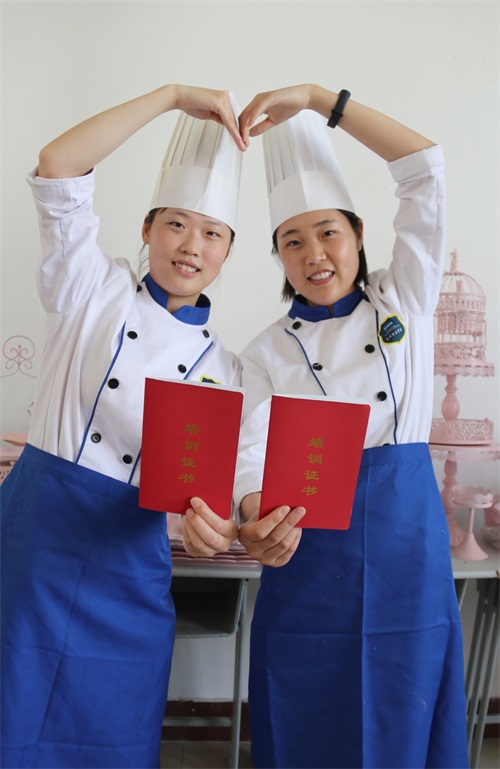 �W(xu��)����Ʒ���� �́�(l��i)ɽ�|�{(l��n)���I(y��)�W(xu��)У��