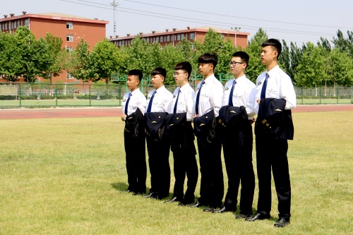 �H���м����W(xu��)Ժ�]݆�˄�(w��)���I(y��)���ڻ��������