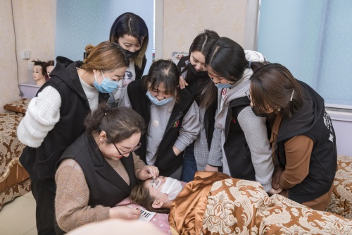 ���������������l(f��)�WУ7�·�⠻ݻ�ӵ����...