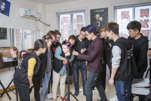 ���������������l(f��)�WУ7�·�⠻ݻ�ӵ����...