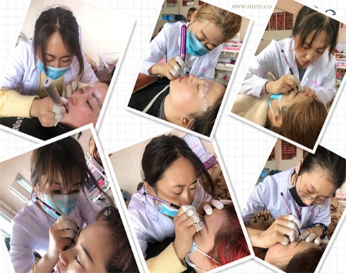 ���������������l(f��)�W(xu��)У�ڶ�ʮ���ڰ����üy�C�n���_�n����