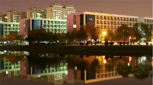 �I���м��g(sh��)�W(xu��)Ժ������Щ���I(y��)��