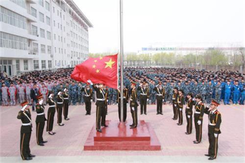 �������ķ��߼�(j��)�����W(xu��)У����Щ��(b��o)���֪��