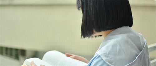 ��(j��)��������X�W(xu��)У��Ʒ�n�̰�����Щ��