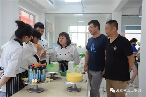 �����ն��WԺ��(j��ng)�܌WԺ�m���A���ځퟟ�_���z�ٌWУ���^������