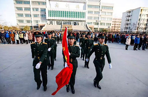 ɽ�|�H���̘I(y��)�W(xu��)У����ʲô�W(xu��)У���W(xu��)У�Æ���