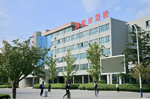 �H���̘I(y��)�W(xu��)У߀�������W(xu��)�����W(xu��)У��(b��o)���l���߆���