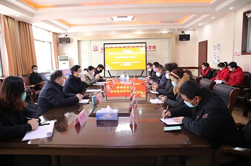 �����н�(j��ng)��(j��)���g(sh��)�_(k��i)�l(f��)�^(q��)�I(y��)�W(xu��)У������ع����F(xi��n)��(ch��ng)�^Ħ��(hu��)�ڵ��ݽ���(zhu��n)�e��