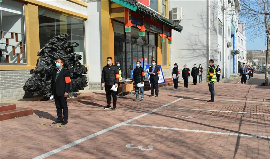 ���ݽ�ͨ�I(y��)�еȌ��I(y��)�W(xu��)У�_չ����������c�����ڶ����ݾ�