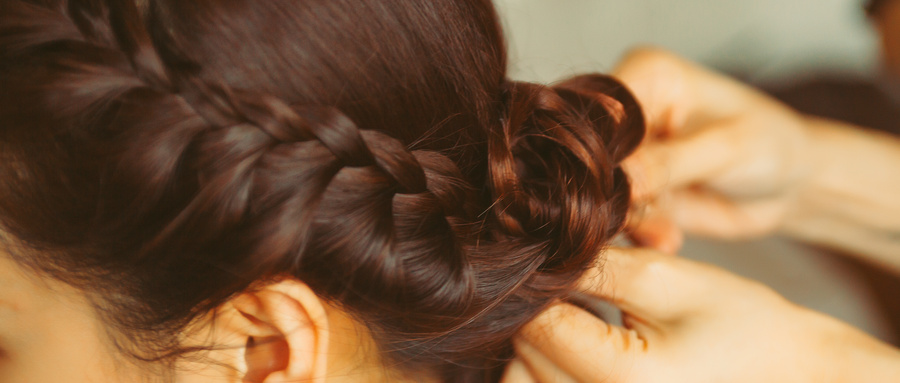 ��Ұ�������l(f��)�I(y��)��Ӗ(x��n)�W(xu��)У��һ��(du��)һ�̌W(xu��)����