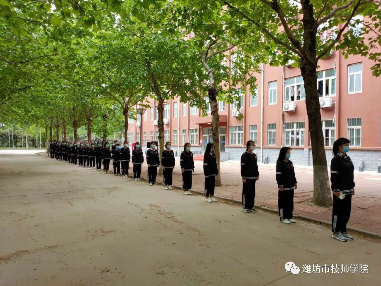 �H�������W(xu��)Ժ