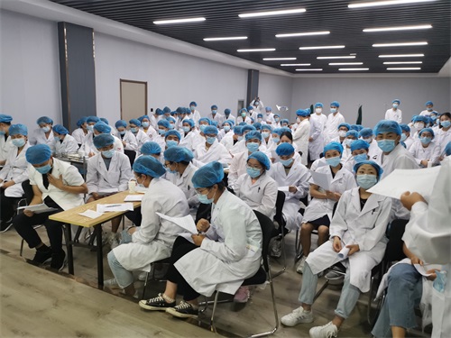 ɽ�|���ڵV�I(y��)���F(tu��n)�߼������W(xu��)У�_չ���ܲ�����ԇ��Ӗ(x��n)���e�O��(y��ng)����